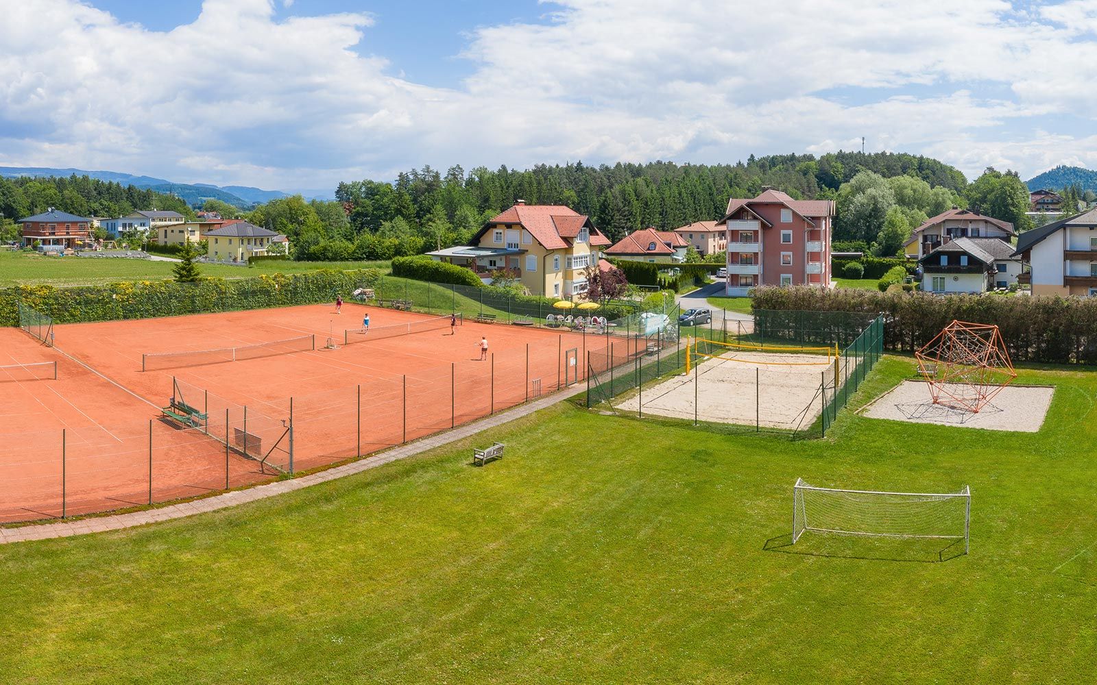 tennisplatz-beachvolleyball-1